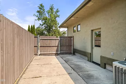 938 St Andrews Way, Eagle Point, OR 97524 - Photo 38