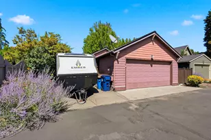825 NE Wiest Way, Bend, OR 97701 - Photo 50