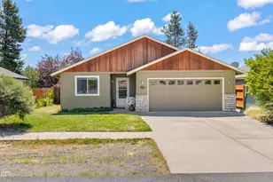 16465 Riley Dr, La Pine, OR 97739 - Photo 2