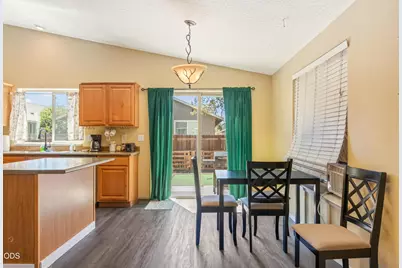 16465 Riley Drive, La Pine, OR 97739 - Photo 8