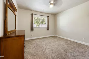 977 Fairview Ct, Eagle Point, OR 97524 - Photo 20