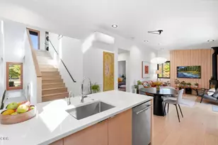 632 N Sisters Woodlands Wy, Sisters, OR 97759 - Photo 1