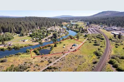 308 S Klamath Avenue, Chiloquin, OR 97624 - Photo 8
