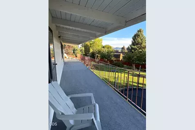 2304 Western Street, Klamath Falls, OR 97603 - Photo 18