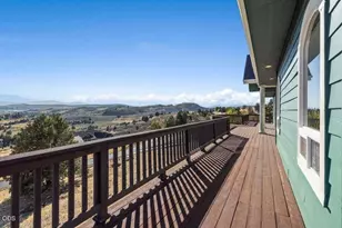 3427 Plum Hill Rd, Klamath Falls, OR 97601 - Photo 10