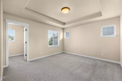 61065 SE Sydney Harbor Drive, Bend, OR 97702 - Photo 24