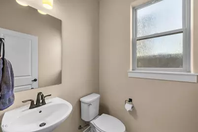 61065 SE Sydney Harbor Drive, Bend, OR 97702 - Photo 16