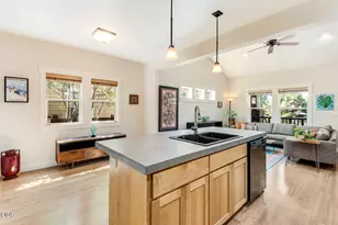 740 Northwest Mount Washington Drive, Bend, OR 97703 - Photo 12