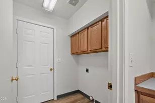 744 NE Savannah Dr, Bend, OR 97701 - Photo 16