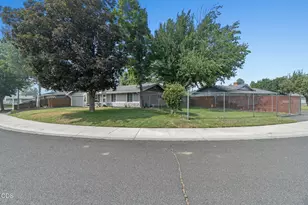 4208 Pepperwood Dr, Klamath Falls, OR 97603 - Photo 30