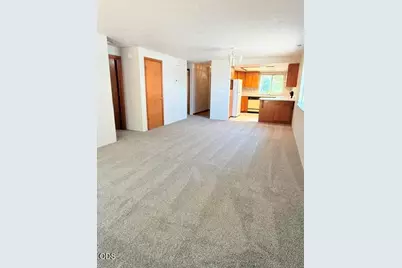 1004 Glengrove Avenue, Central Point, OR 97502 - Photo 4