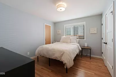 151 SW Roosevelt Avenue # 1 & 2, Bend, OR 97702 - Photo 12