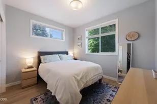151 SW Roosevelt Ave, Bend, OR 97702 - Photo 40