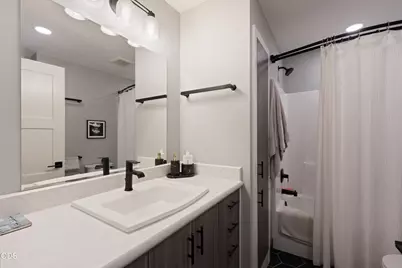 151 SW Roosevelt Avenue # 1 & 2, Bend, OR 97702 - Photo 14