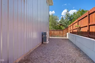 151 SW Roosevelt Ave, Bend, OR 97702 - Photo 46