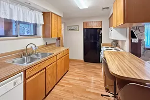 2640 NE 8th St, Bend, OR 97701 - Photo 12