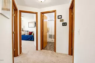 935 Pittview Ave, Central Point, OR 97502 - Photo 12