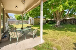 935 Pittview Ave, Central Point, OR 97502 - Photo 30