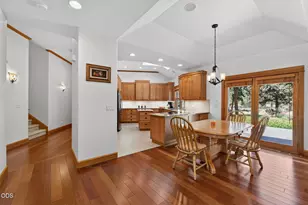 17690 Mountain View Rd, Sisters, OR 97759 - Photo 14