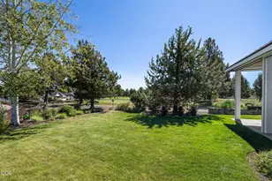 4318 SW Tommy Armour Ct, Redmond, OR 97756 - Photo 30