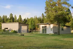 55543 Huntington Rd, Bend, OR 97707 - Photo 60