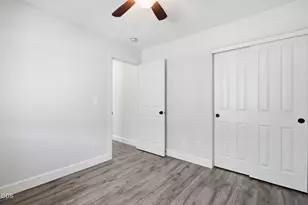 19765 Clarion Ave, Bend, OR 97702 - Photo 38