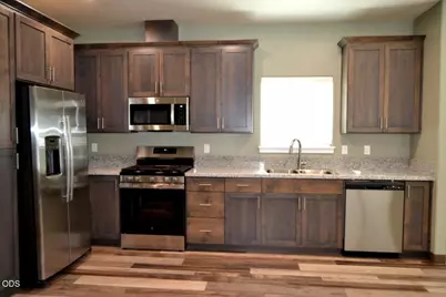 2032 SW Allen Creek Road, Grants Pass, OR 97527 - Photo 14