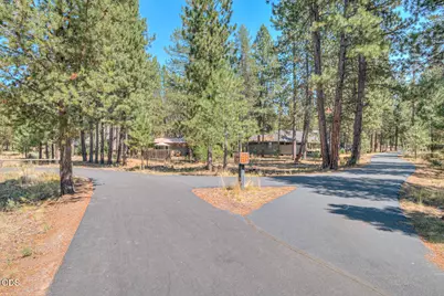 57077 Fox Lane, Sunriver, OR 97707 - Photo 22