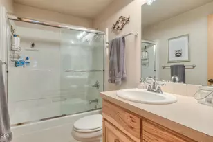 57077 Fox Ln, Sunriver, OR 97707 - Photo 10