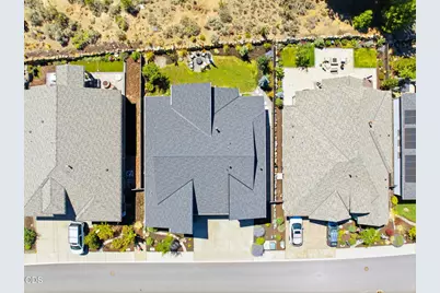 3083 NW Hidden Ridge Drive, Bend, OR 97703 - Photo 40