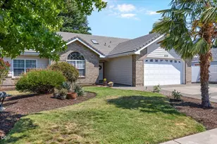 659 Jackson Creek Dr, Central Point, OR 97502 - Photo 4