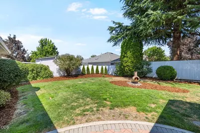 659 Jackson Creek Drive, Central Point, OR 97502 - Photo 28