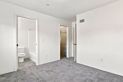 2210 E Barnett Road #9, Medford, OR 97504 - Photo 8