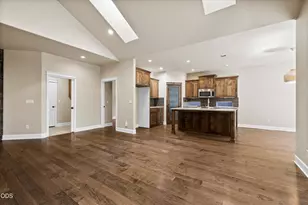 20819 Tamar Ln, Bend, OR 97702 - Photo 8