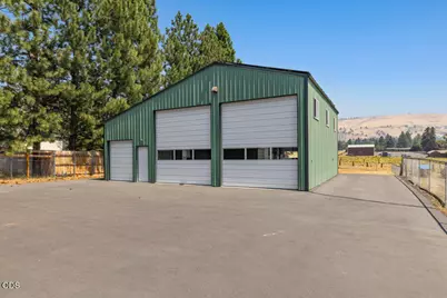 1457 Homedale Road, Klamath Falls, OR 97603 - Photo 10