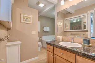 17636 Tennis Village Ct, Sunriver, OR 97707 - Photo 18