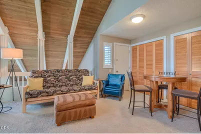 17636 Tennis Village Court #31, Sunriver, OR 97707 - Photo 16