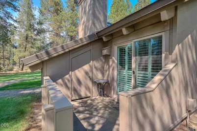 17636 Tennis Village Court #31, Sunriver, OR 97707 - Photo 4