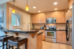 17636 Tennis Village Ct, Sunriver, OR 97707 - Photo 6