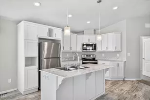 3555 S Pacific Hwy, Medford, OR 97501 - Photo 10