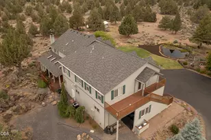 60475 Dakota Trail, Bend, OR 97702 - Photo 2