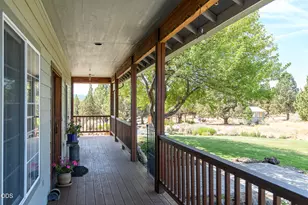 60475 Dakota Trail, Bend, OR 97702 - Photo 6