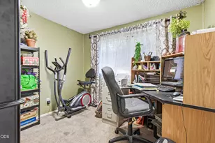 1537 Moon Terrace, Medford, OR 97504 - Photo 20