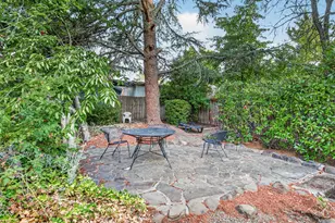 1537 Moon Terrace, Medford, OR 97504 - Photo 26