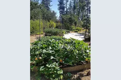 33252 Redwood Highway, O'Brien, OR 97534 - Photo 22