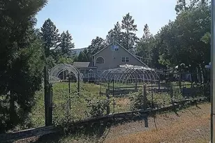 33252 Redwood Hwy, O'Brien, OR 97534 - Photo 8