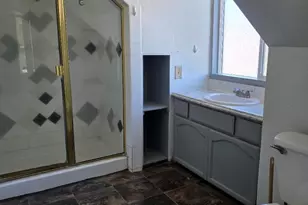 300 S Columbus Ave, Medford, OR 97501 - Photo 20