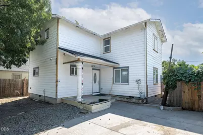 841 W 11th Street, Medford, OR 97501 - Photo 16