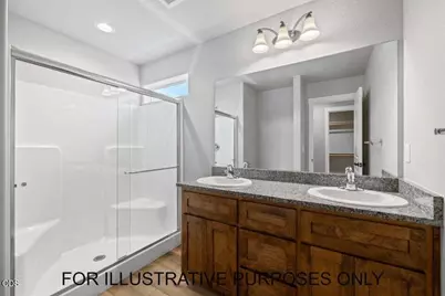 [Address not provided], Central Point, OR 97502 - Photo 6