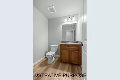 [Address not provided], Central Point, OR 97502 - Photo 10